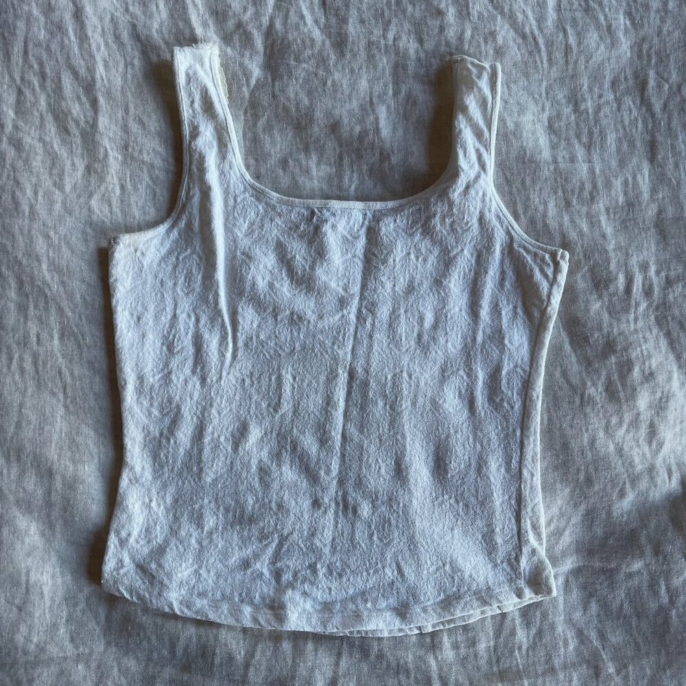 Vintage Cabi Lace Tank - Picture 3 of 3